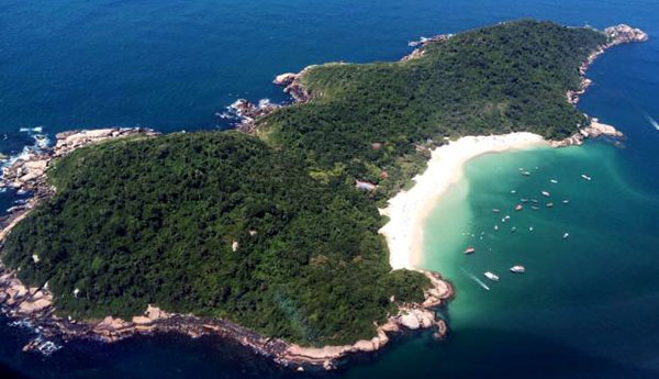 Uma vista aérea da Ilha do Campeche